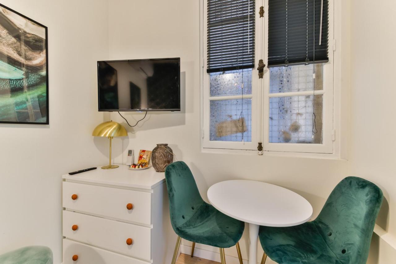 Luxury New Studio 2pers/champs Elysees/ar * Parijs